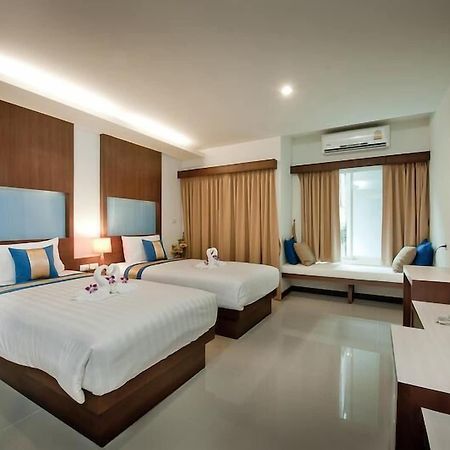 Отель Tuana Blue Sky Patong Экстерьер фото