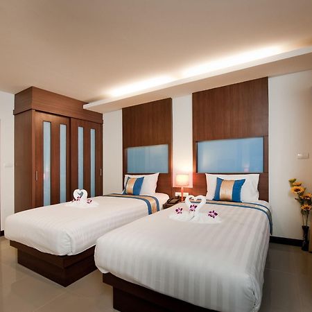 Отель Tuana Blue Sky Patong Экстерьер фото